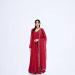 traditional outfits for women