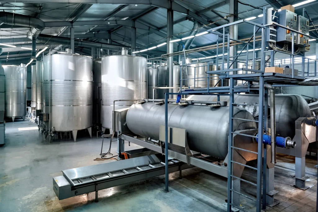 Storage tanks 1024x682 1