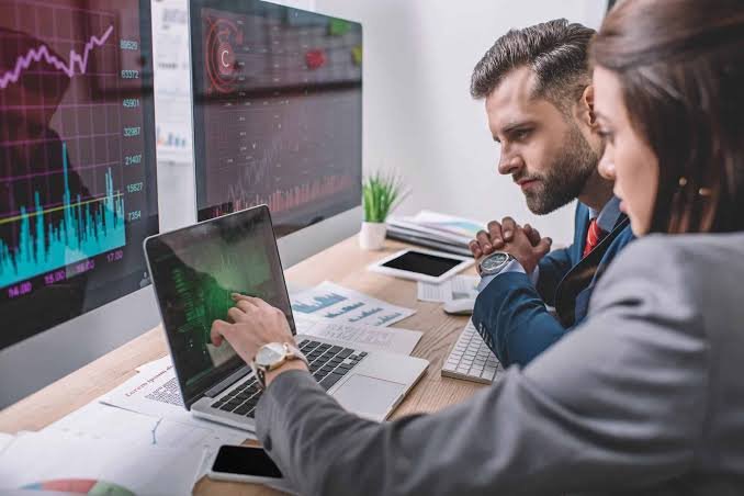 Data Science: Turning Data Into Intelligent Decisions