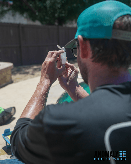 pool cleaning services5 1